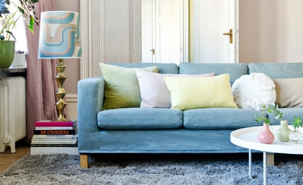 Sự yên bình trong tâm trí nhờ ghế sofa màu xanh dương