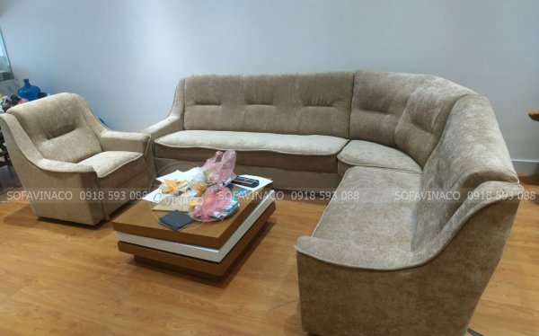 Bộ ghế sofa được bọc lại với chất liệu nỉ nhung rất đẹp và dày