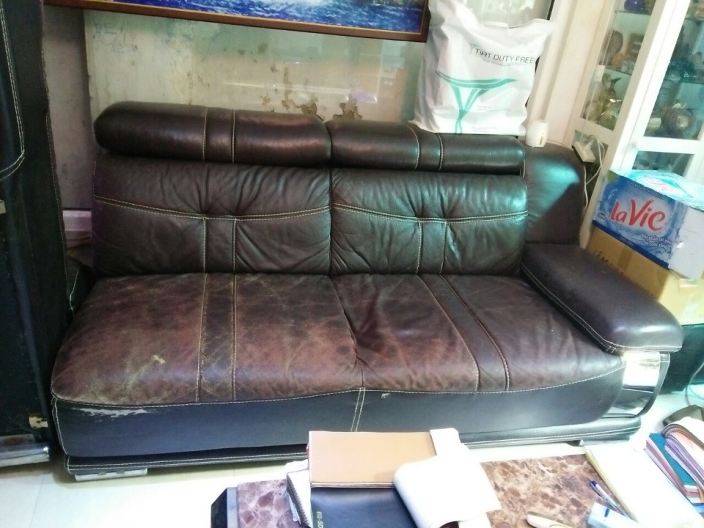 Bộ ghế sofa cũ nhà chị Hương tại đường Giải Phóng
