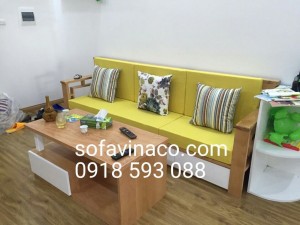Làm đệm lót ghế cho bộ ghế sofa gỗ kiểu hiện đại
