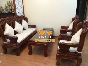 Bộ đệm ghế bằng gấm đã hoàn thành cho nhà chị Hoan