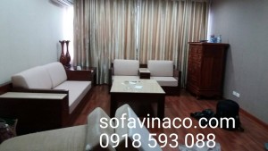 Cả bộ ghế sau khi đặt đệm và thay vỏ ngoài đã đẹp hơn ban đầu rất nhiều