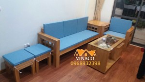 Kích cỡ của bộ đệm hoàn toàn vừa khít với bộ ghế gỗ