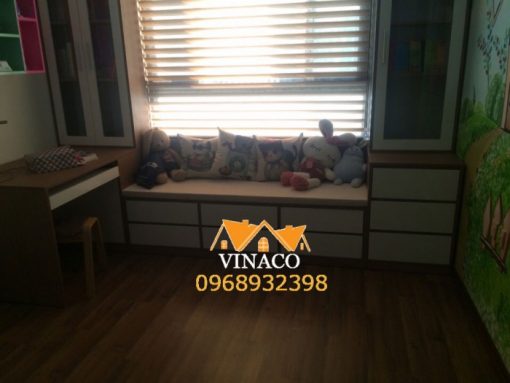 Bộ đệm ngồi cửa sổ được làm cho gia đình ở Vinhome Thăng Long