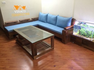 Bộ đệm ghế sofa L đã được hoàn thành cho khách