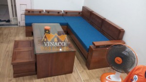 Bộ đệm ghế màu xanh dương đã hoàn thành cho chị Tâm ở Võ Chí Công