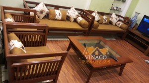 Bộ đệm ghế được kết hợp hoàn hảo giữa vải trơn và vải hoa