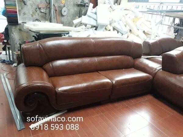 Công trình bọc ghế sofa đã được hoàn thành tại xưởng sản xuất