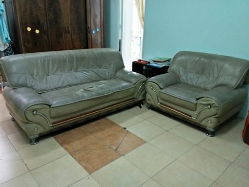 Bộ ghế sofa cũ của gia đình chị Thanh 29 Xã Đàn