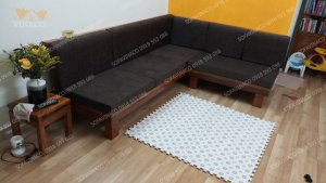 Bộ đệm ghế màu đen đã được giao và lắp đặt cho gia đình anh Linh ở Quan Hoa, Cầu Giấy