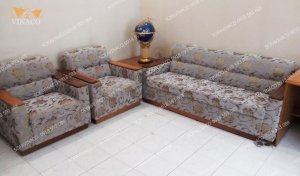 Dịch vụ bọc ghế sofa vải hoa đã làm mới bộ ghế nhà cô Vân