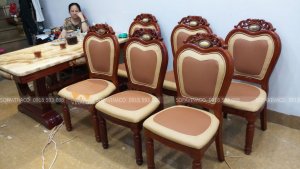Dịch vụ bọc ghế ăn chuyên nghiệp cho gia đình bác Huệ ở Giang Xá, Hoài Đức