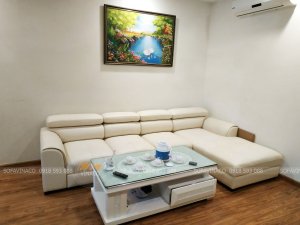 Bộ ghế sofa nhà bác Hoạt sau khi bọc da mới
