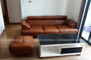 Bộ sofa đã được bọc lại bằng da mới, đổi màu mới