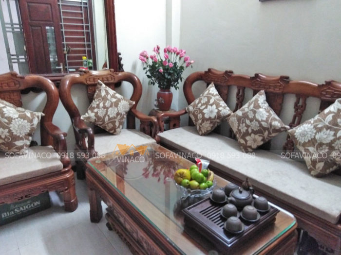 Bộ đệm ghế đã làm bằng mẫu vải T28 cho khách ở Giải Phóng, Hà Nội
