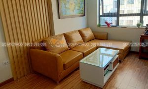 Bộ ghế sofa nhà chị Tâm tại chung cư Bộ ghế sofa góc bọc nỉ nhung của chị Tâm tại chung cư Thái Hà constrexim đã được thay đổi vỏ bọc nỉ sang da