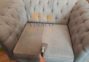 Sử dụng những máy móc hiện đại, dịch dịch vệ sinh sofa chất lượng