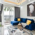 Sofa xanh hải quân thời thượng cho phòng khách
