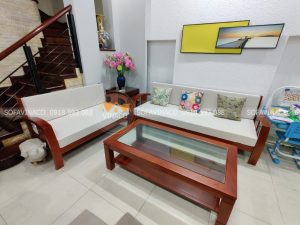 chất liệu bông ép siêu bền trên bộ đệm ghế của chị vân
