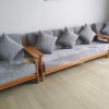 Đệm ghế gỗ bông ép với chất liệu vải tốt dày dặn cho chị Phương tại chung cư Goldmak