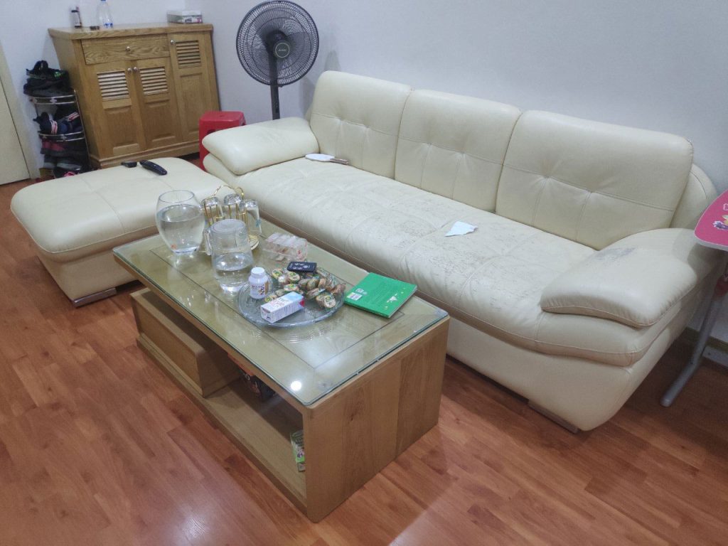 Bộ ghế sofa cũ của khách hàng tại Linh Đàm