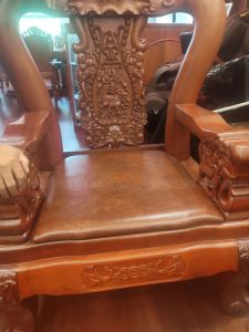 Đệm dày 3cm được làm thêm cốt gỗ phía dưới