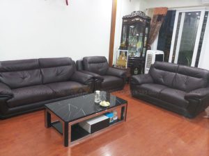 Cả bộ ghế đã được thay da mới