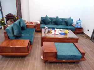 Bộ đệm ghế gỗ vải nhung đã được hoàn thành cho khách hàng ở Nguyễn Lương Bằng