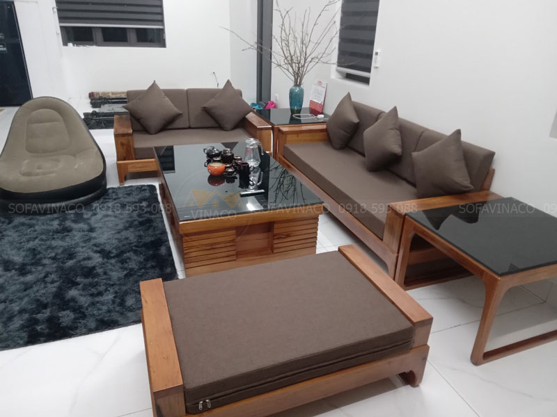 Bộ đệm ghế gỗ đã được bàn giao trong dịp năm mới cho khách hàng ở Khâm Thiên