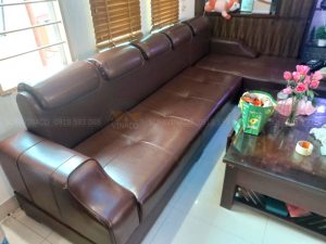 Chất da dày và bóng tạo sự sang trọng cho ghế
