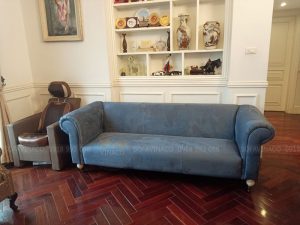Ghế đã được bọc lại bằng mẫu vải nhung mới