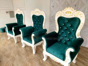 Ghế đã được bọc lại như mới