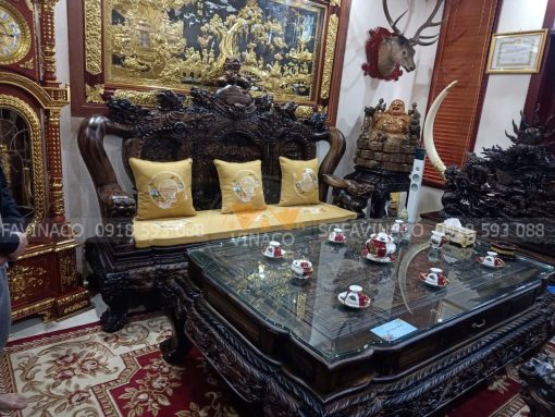 Đệm ghế thêu cá