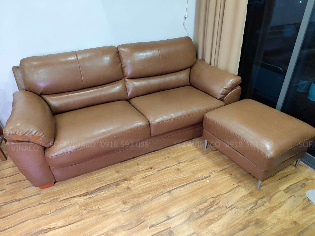 Khách hàng bọc lại bộ ghế sofa da xong nhìn như mới đến 99%