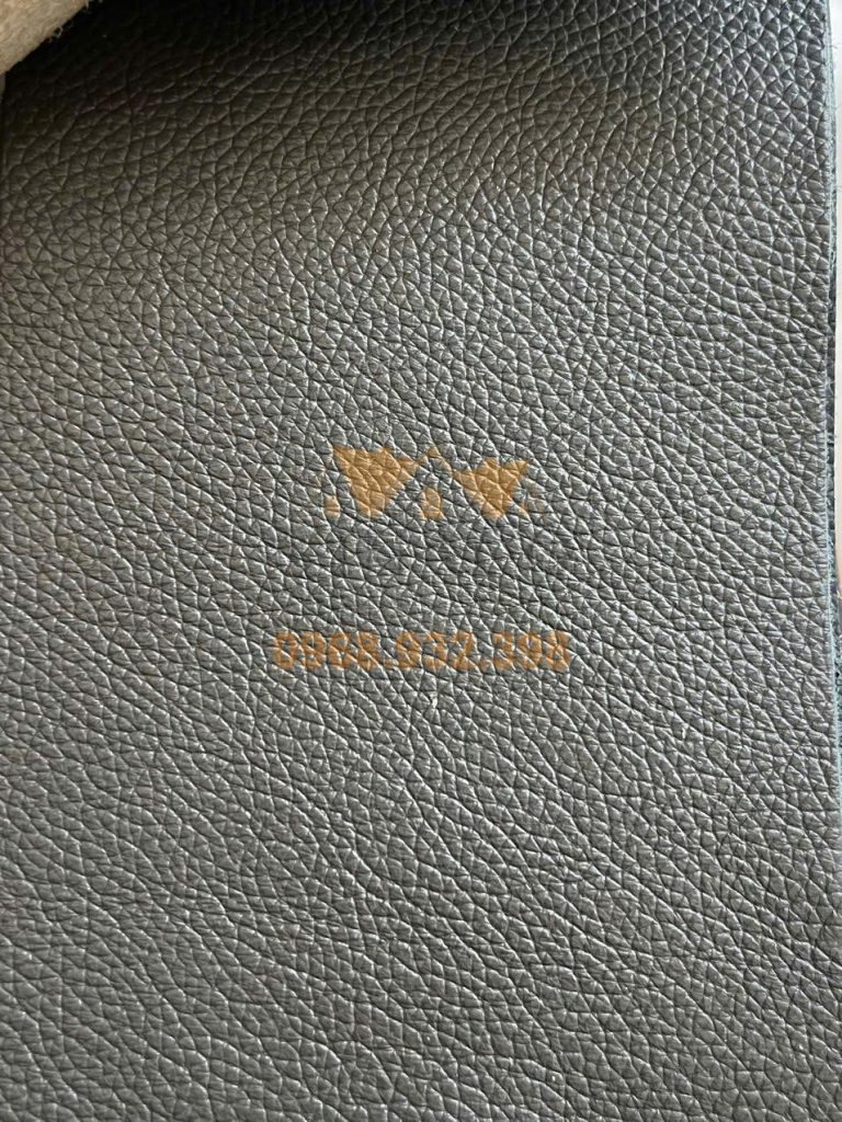 Chất Liệu Tự Nhiên Sang Trọng Và Bền Bỉ