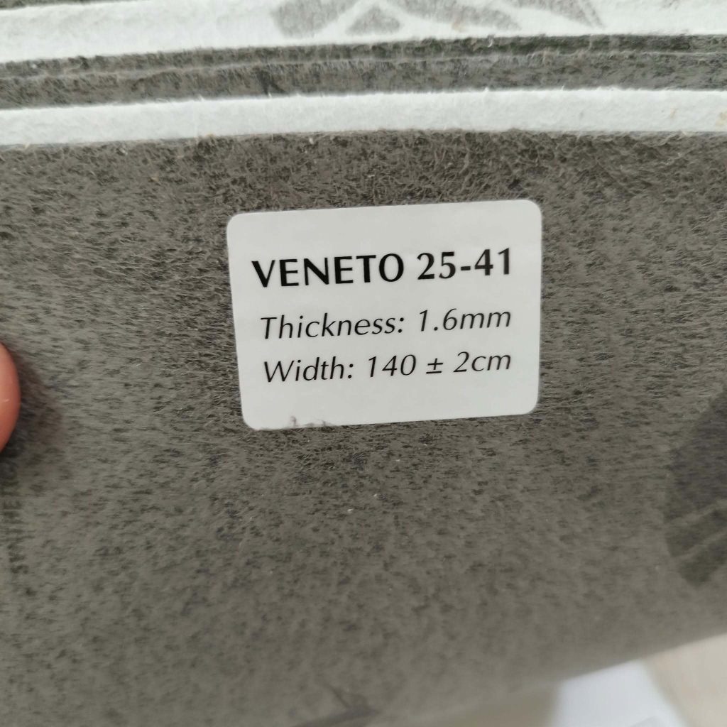 Đồ dày và khổ da Veneto