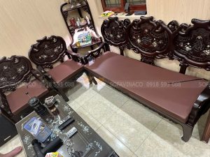 Làm đệm ghế da cho khách tại Nguyễn Thái Học