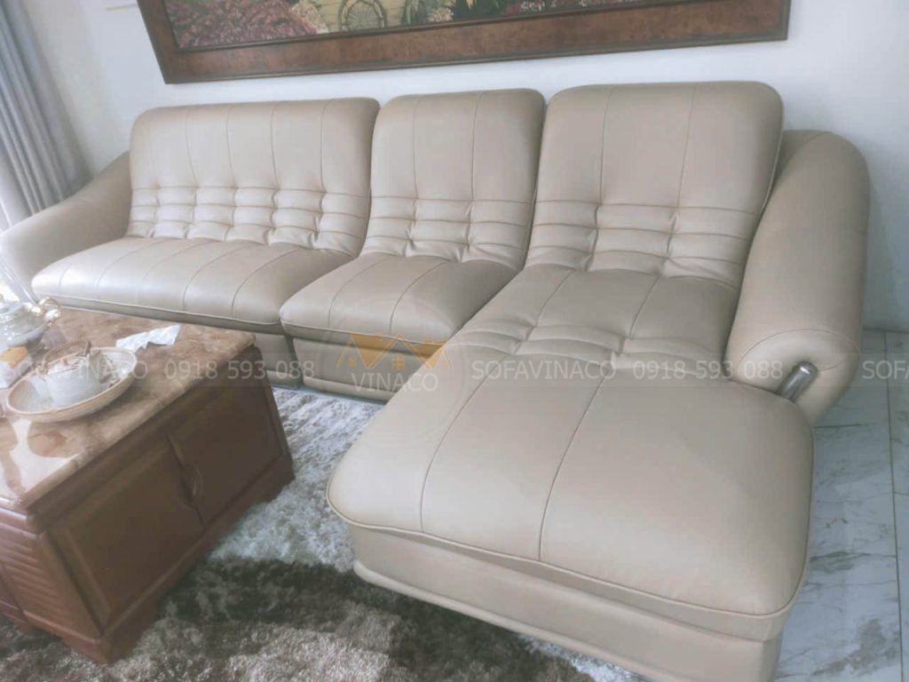 Bộ ghế sofa sau khi bọc lại tại Gamuda như mới