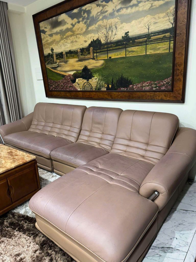Bộ ghế sofa khi Vinaco đến khảo sát tại Gamuda