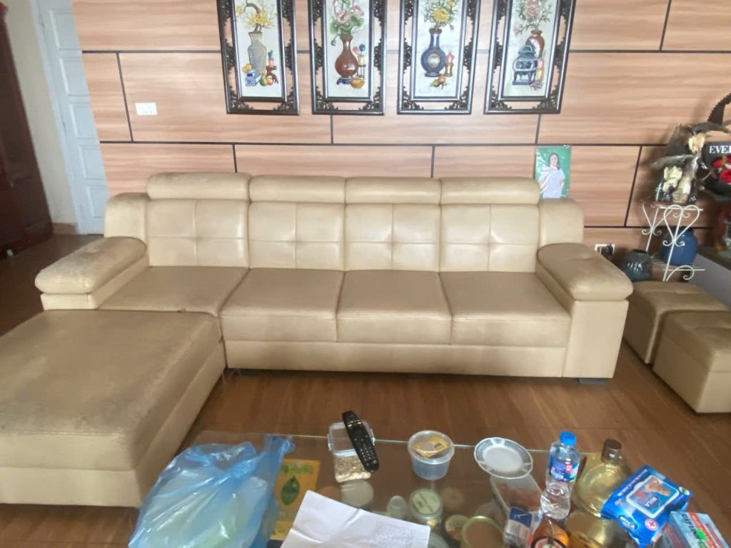 Bọc lại ghế sofa da cho khách tại Thái Thịnh