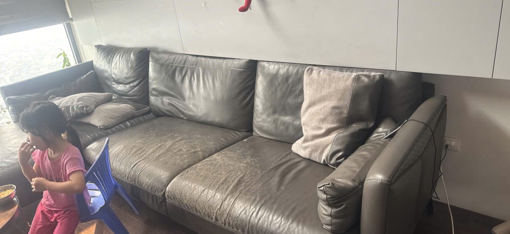 Bọc lại ghế sofa da cho khách Phạm Văn Đồng