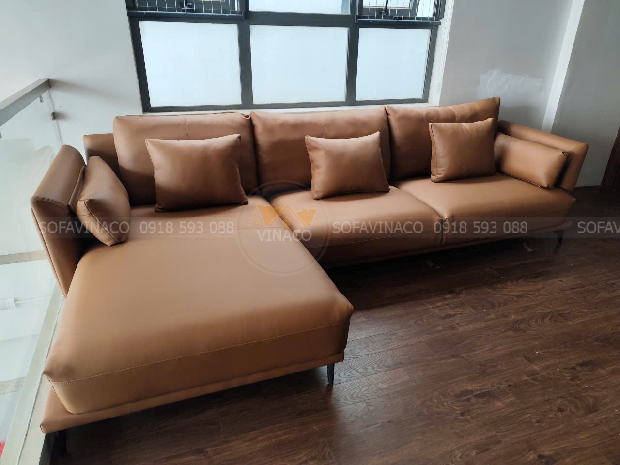 Bọc lại ghế sofa da cho khách Phạm Văn Đồng
