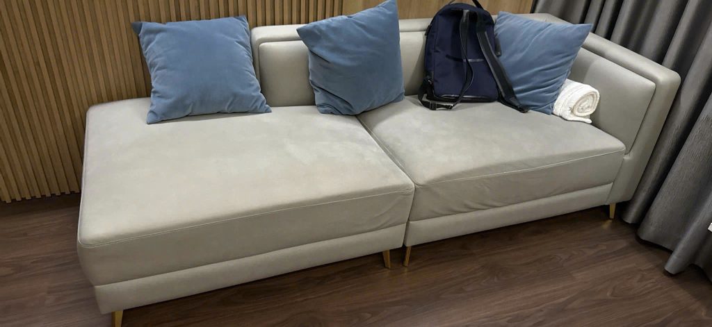Bọc lại ghế sofa cho khách tại Tây Hồ
