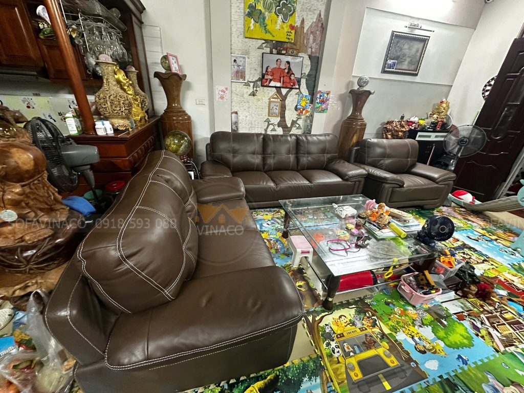 Bọc lại ghế sofa cho khách tại Pháo Đài Láng
