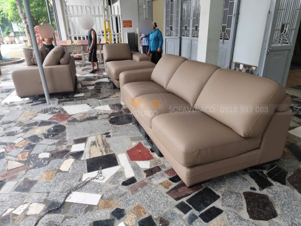 Bọc Lại Ghế Sofa Da Cao Cấp Cho Khách Hàng Tại Phú Diễn