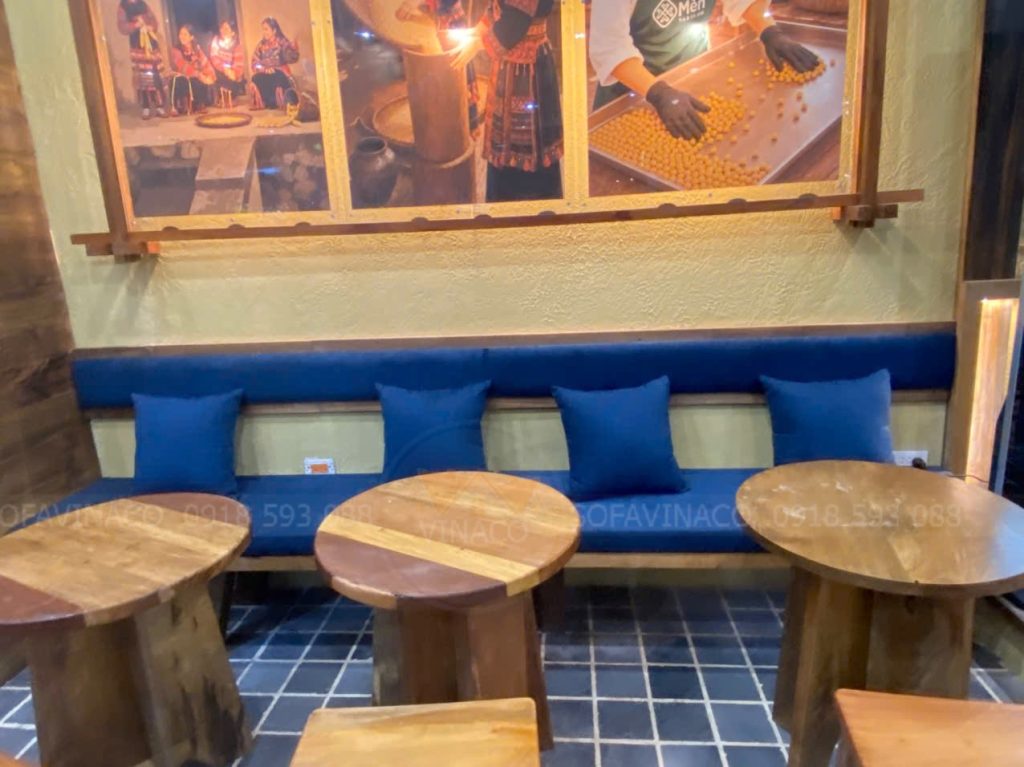 Làm đệm ghế quán cafe cho khách tại Hà Đông