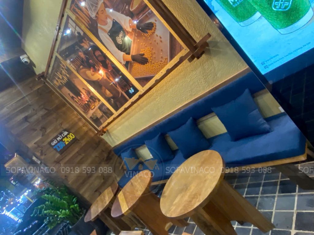 Làm đệm ghế quán cafe cho khách tại Hà Đông