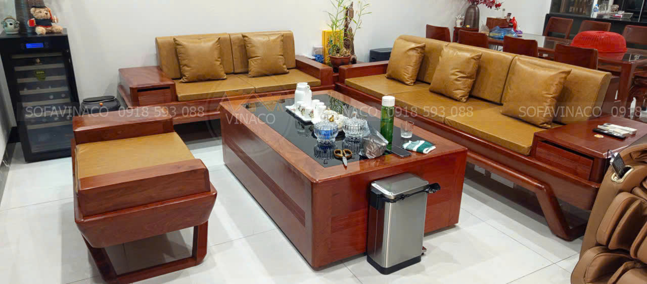 Đệm ghế gỗ phù hợp với không gian phòng khách