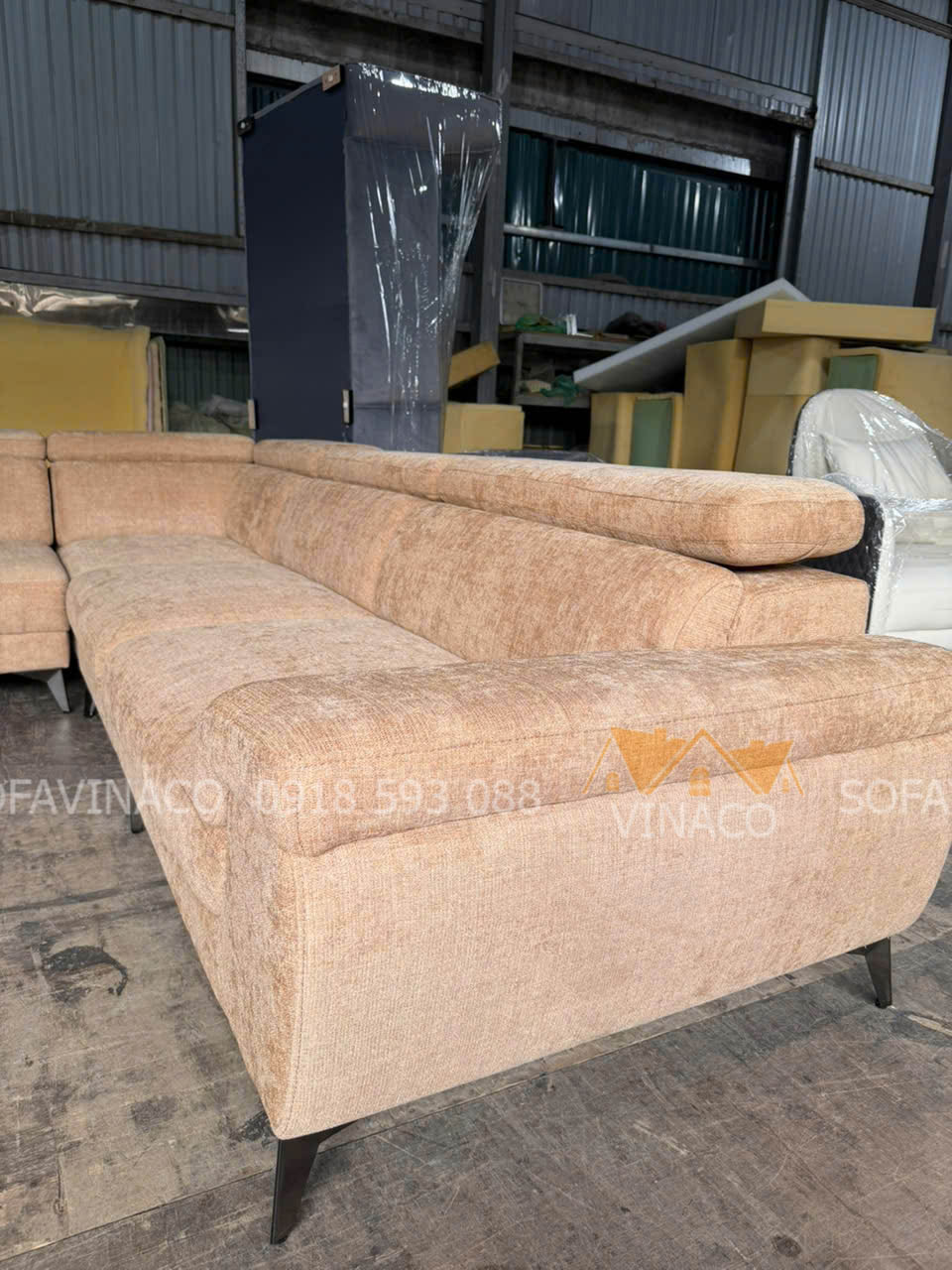 2aOboQmNg98Bv8EoxE57azgdOwYuwnLpRZGZ4yyu Chi tiết mẫu ghế Sofa L vừa mới đóng xong tại xưởng