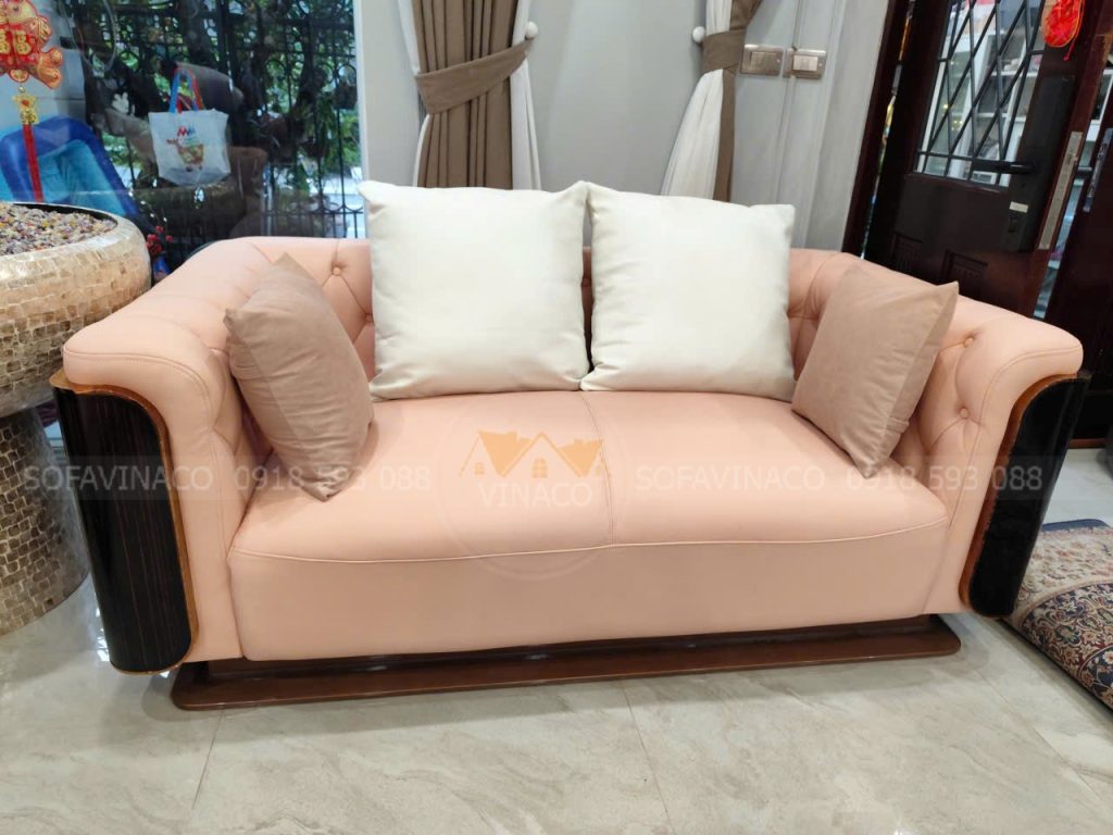 Bọc lại ghế sofa da thật 100% cho khách tại Long Biên